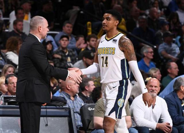 球迷：这队已经提前预定冠军（球迷直言：这队已提前锁定冠军）