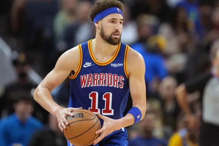 TA：切尔西摆脱单核困境，帕尔默缺席反而让球队进攻火力爆发（TA：切尔西告别单核依赖，帕尔默缺阵反促球队火力井喷）